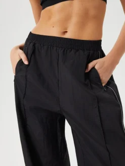 Bjorn Borg dames Studio Parachute Pants, dames joggingbroek, zwart