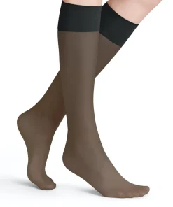 FALKE Pure Matt 20 DEN dames kniekousen, zwart (black)
